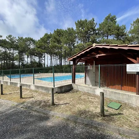 Maison Pour 4 Avec Piscine A Ferienhaus